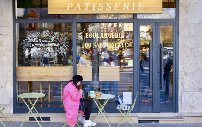 Les dix boutiques du réseau Land&Monkeys proposent une offre exclusivement végétalienne. @OLART FABIEN / HEMIS.FR  HEMIS.FR / HEMIS VIA AFP