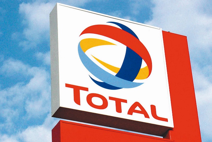 En 2021, Total était devenu TotalEnergies pour se présenter en tant qu'énergéticien et pas seulement pétrolier. Laurent Vincenti